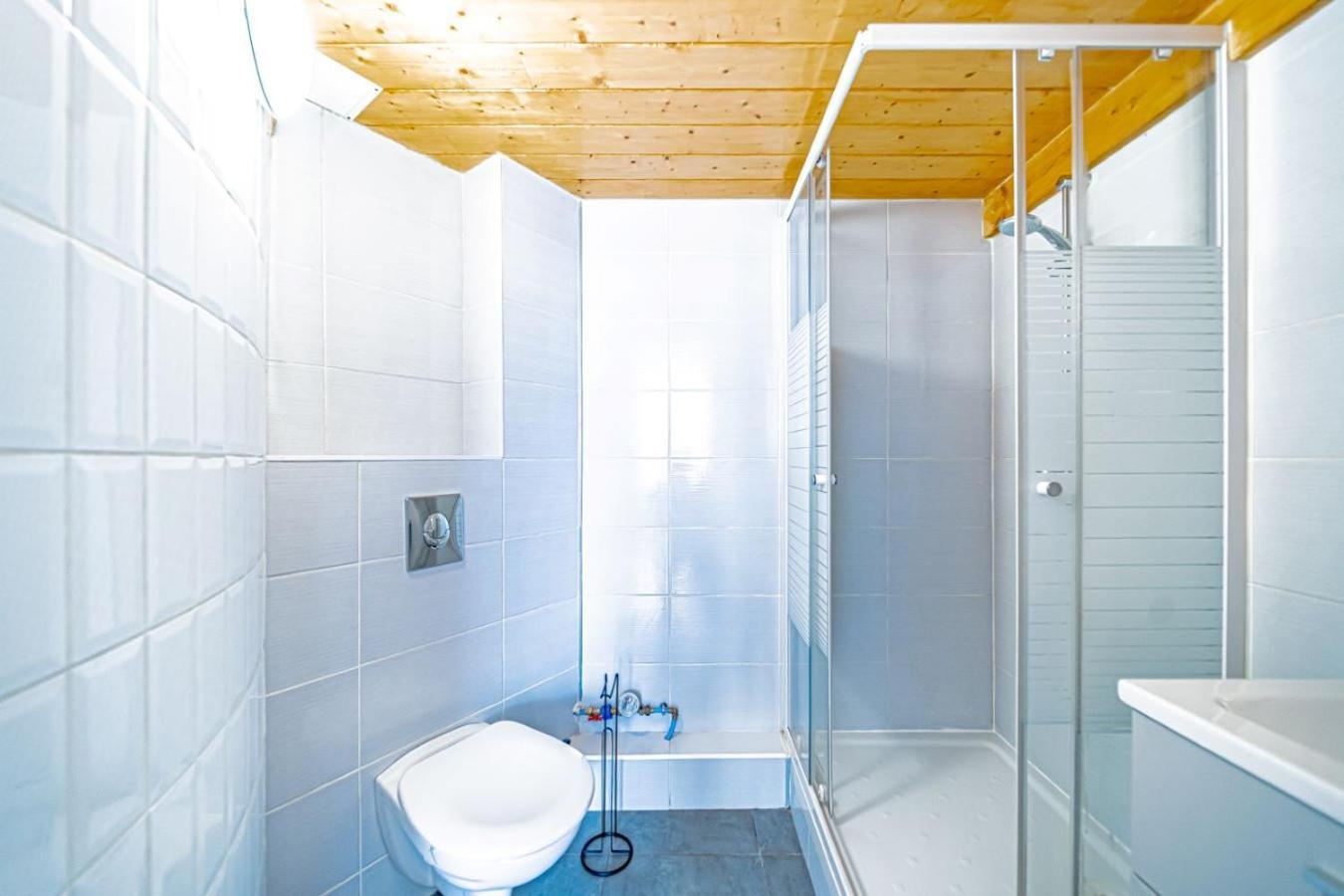 Appartement Le Petit Anna 4 Pers à Villeurbanne Extérieur photo